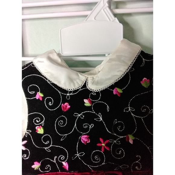 Infant 3-6 months Girls Velvet Dress With Embroidery - 3 Piece Set Vintage - Picture 3 of 9